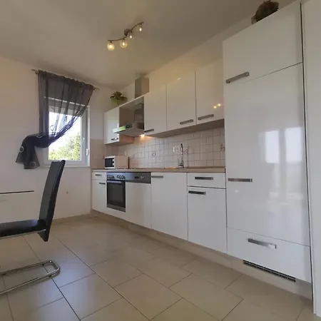 Apartment By The Sea Dramalj, - 22501